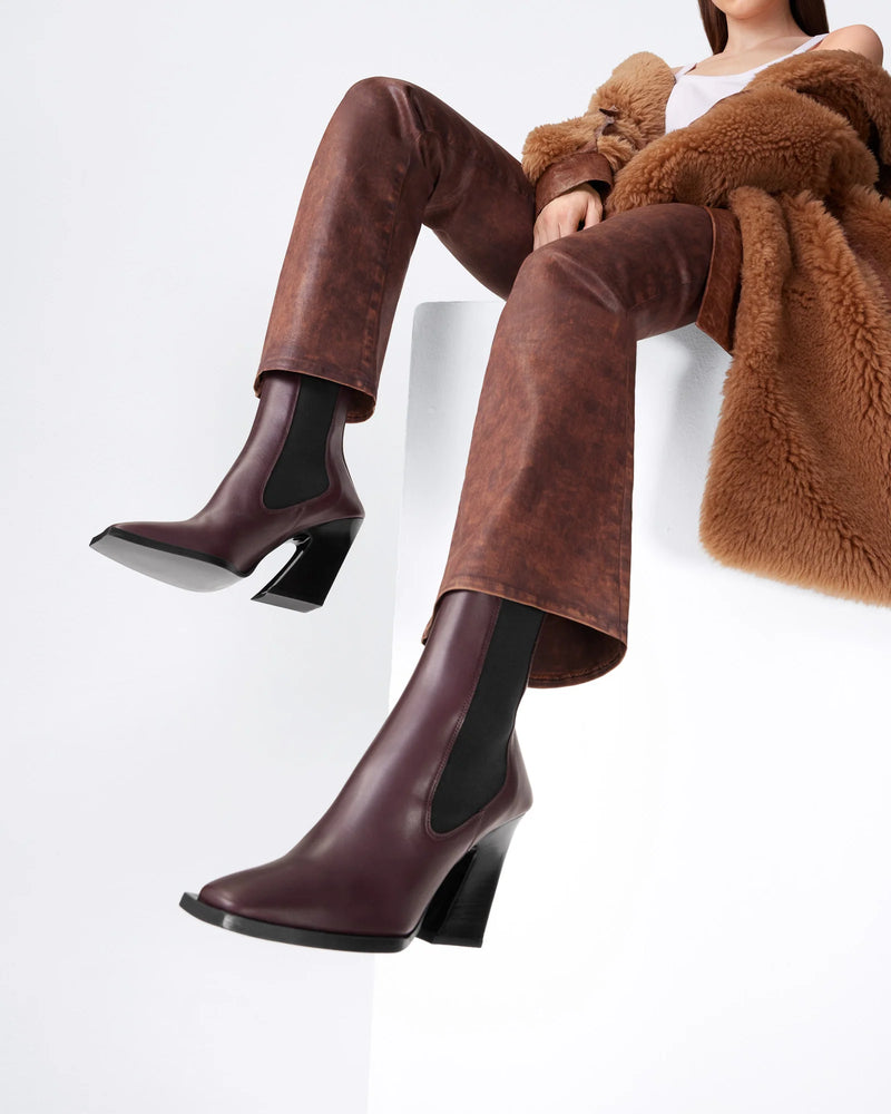Footwear try-on